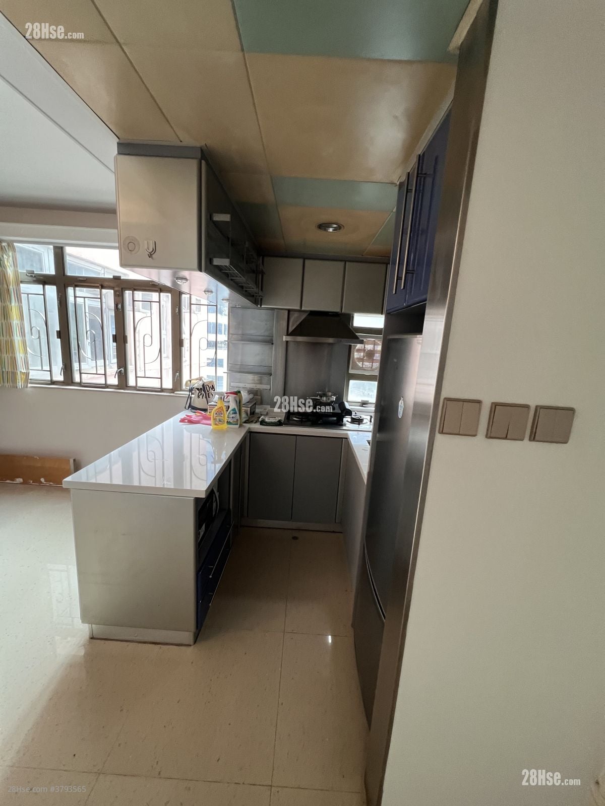 德福花园 租盘 2 房 , 1 浴室 556 平方尺