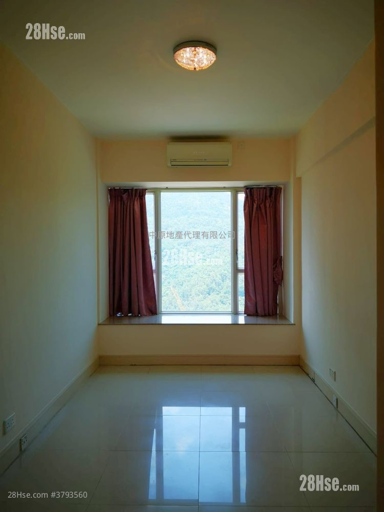 领都 售盘 4 房 , 3 浴室 972 平方尺