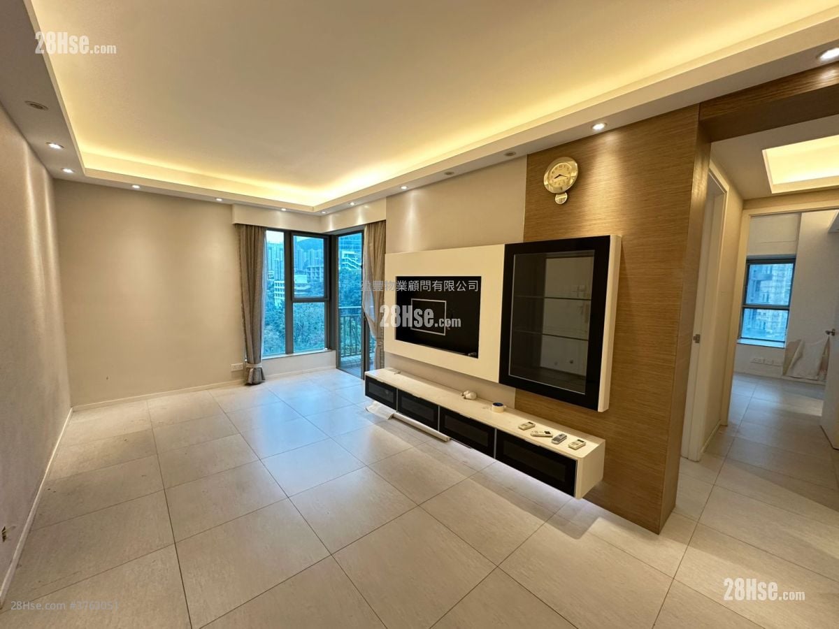 尚翘峰 售盘 3 房 , 2 浴室 604 平方尺