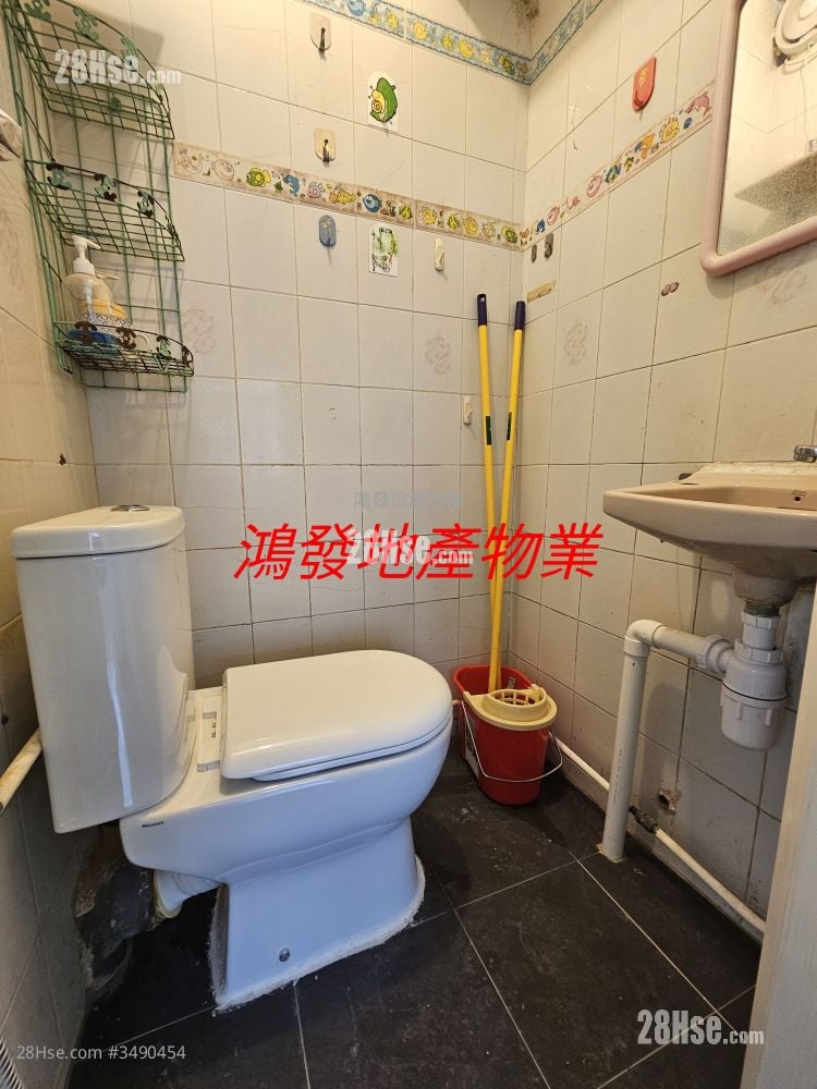 单幢楼房 售盘 1 房 720 平方尺