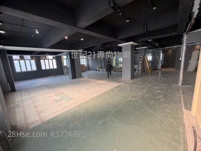 Ting Sun Plaza Rental 2 Bedrooms , 4 Toilets 3,600 ft²