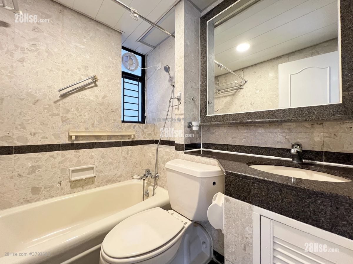 承德山庄 租盘 3 房 , 2 浴室 765 平方尺