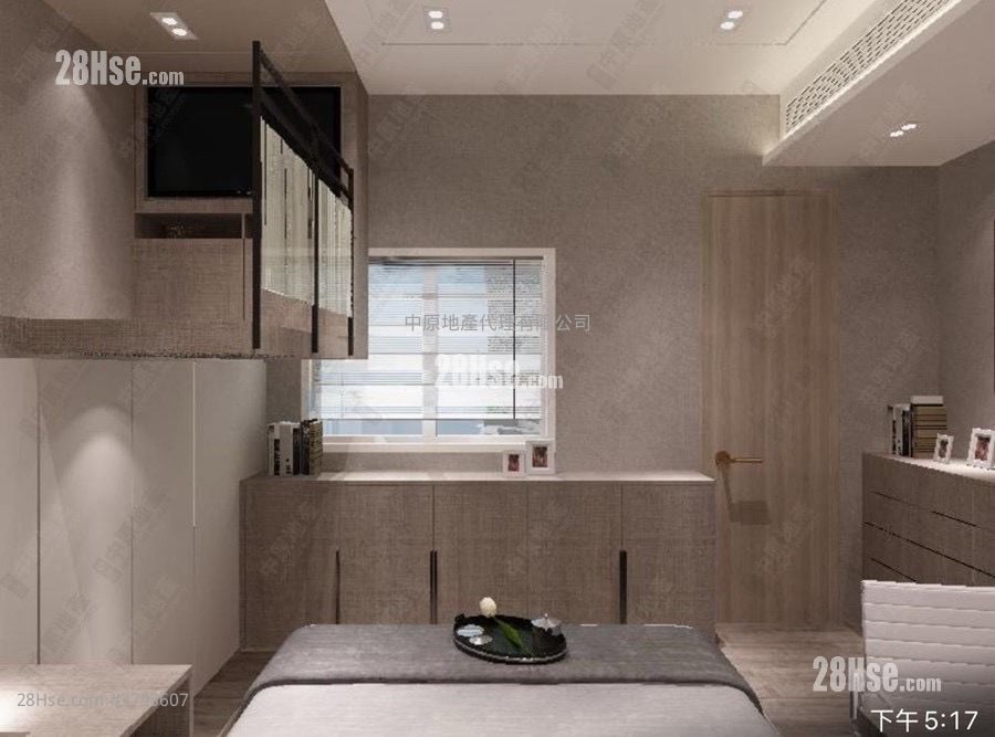 Eden Gate Sell 3,533 ft²