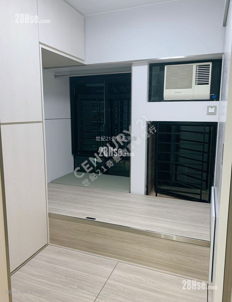 新港城 售盘 2 房 , 1 浴室 338 平方尺