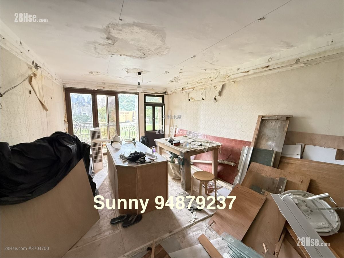 Royal Magnolia Rental 3 Bedrooms , 2 Bathrooms 1,103 ft²