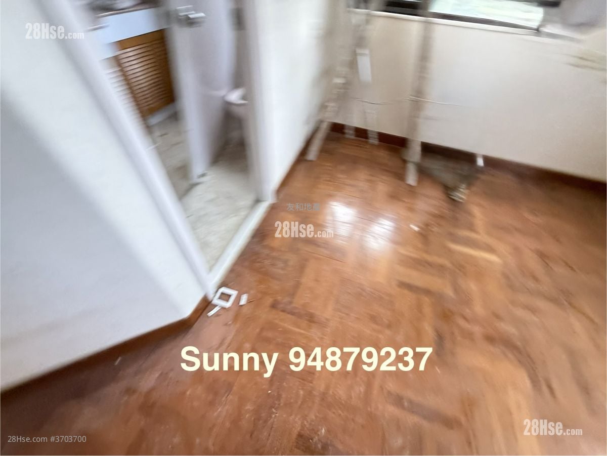 Royal Magnolia Rental 3 Bedrooms , 2 Bathrooms 1,103 ft²