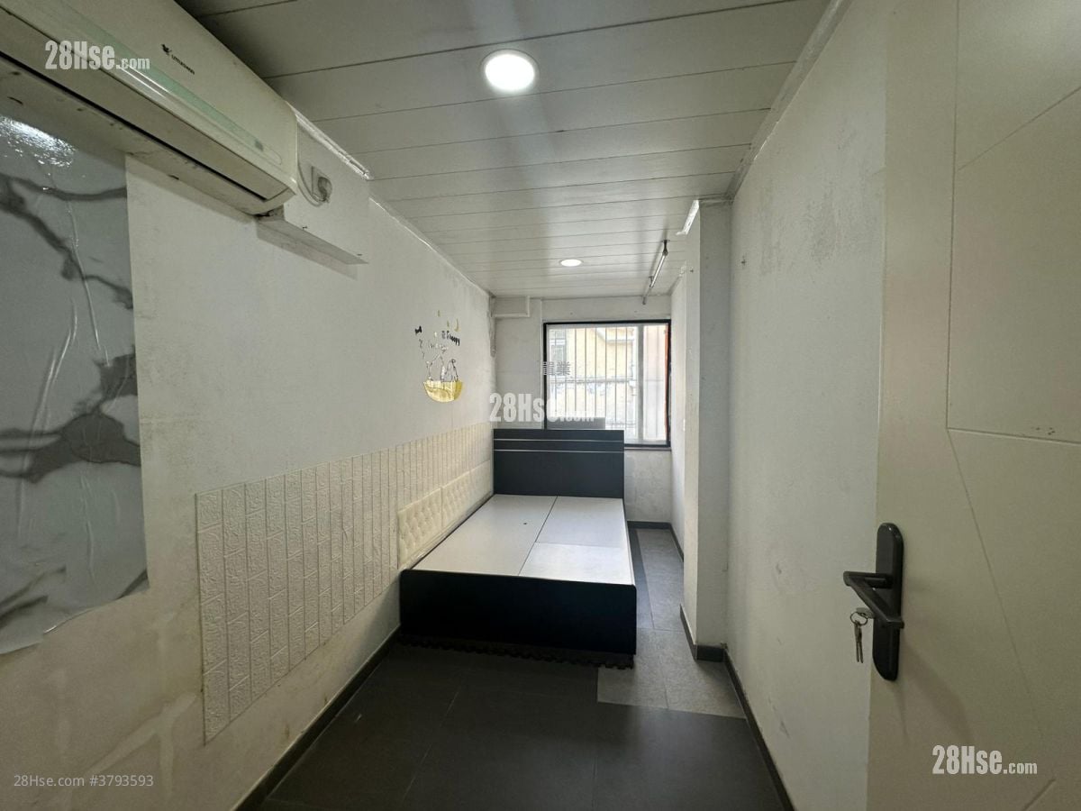 Chinese Mansion Rental 1 Bedroom 160 ft²