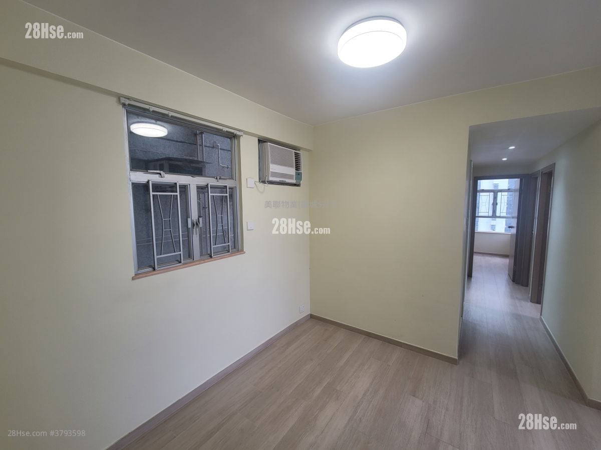 Belvedere Garden Rental 3 Bedrooms , 1 Bathroom 572 ft²