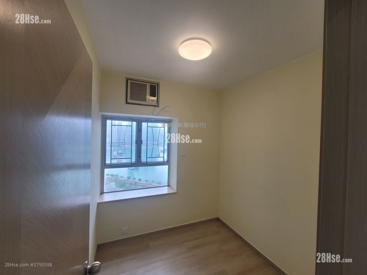 Belvedere Garden Rental 3 Bedrooms , 1 Bathroom 572 ft²