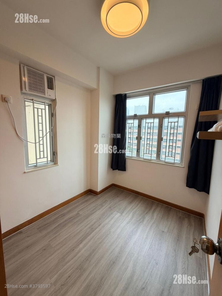 滨海大厦 租盘 2 房 , 1 浴室 386 平方尺