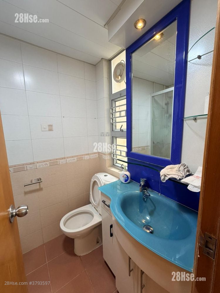 滨海大厦 租盘 2 房 , 1 浴室 386 平方尺