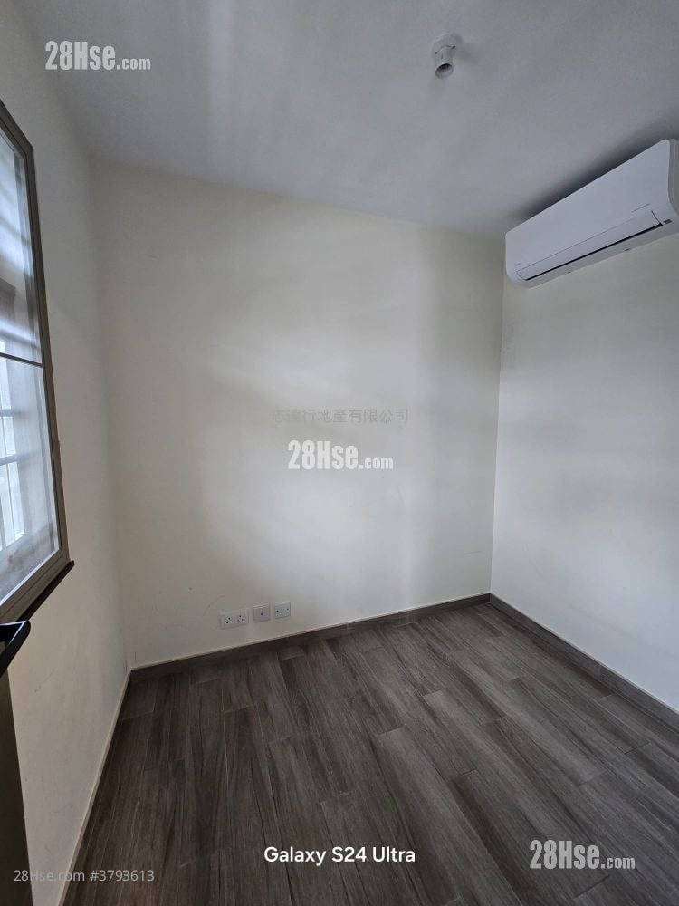 村屋 售盘 3 房 , 2 浴室 600 平方尺