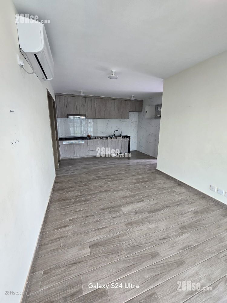 村屋 售盘 3 房 , 2 浴室 600 平方尺