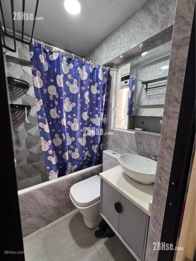 恒威阁 租盘 2 房 , 1 浴室 301 平方尺