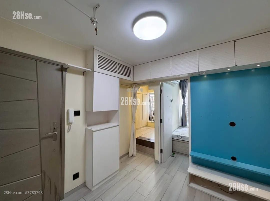 恒威阁 租盘 2 房 , 1 浴室 301 平方尺