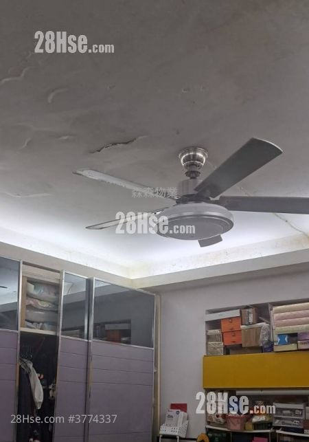 Waldorf Mansion Sell 4 Bedrooms , 2 Bathrooms 1,173 ft²