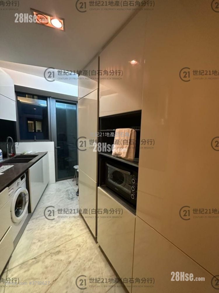 Providence Peak Rental 2 Bedrooms , 2 Bathrooms 897 ft²