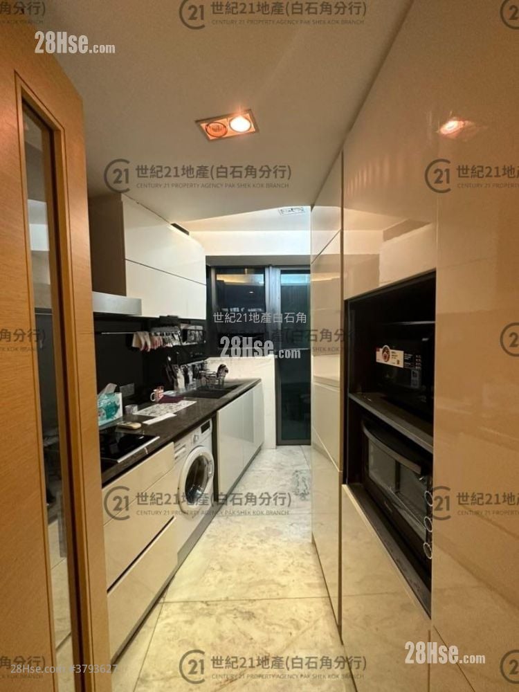 Providence Peak Rental 2 Bedrooms , 2 Bathrooms 897 ft²