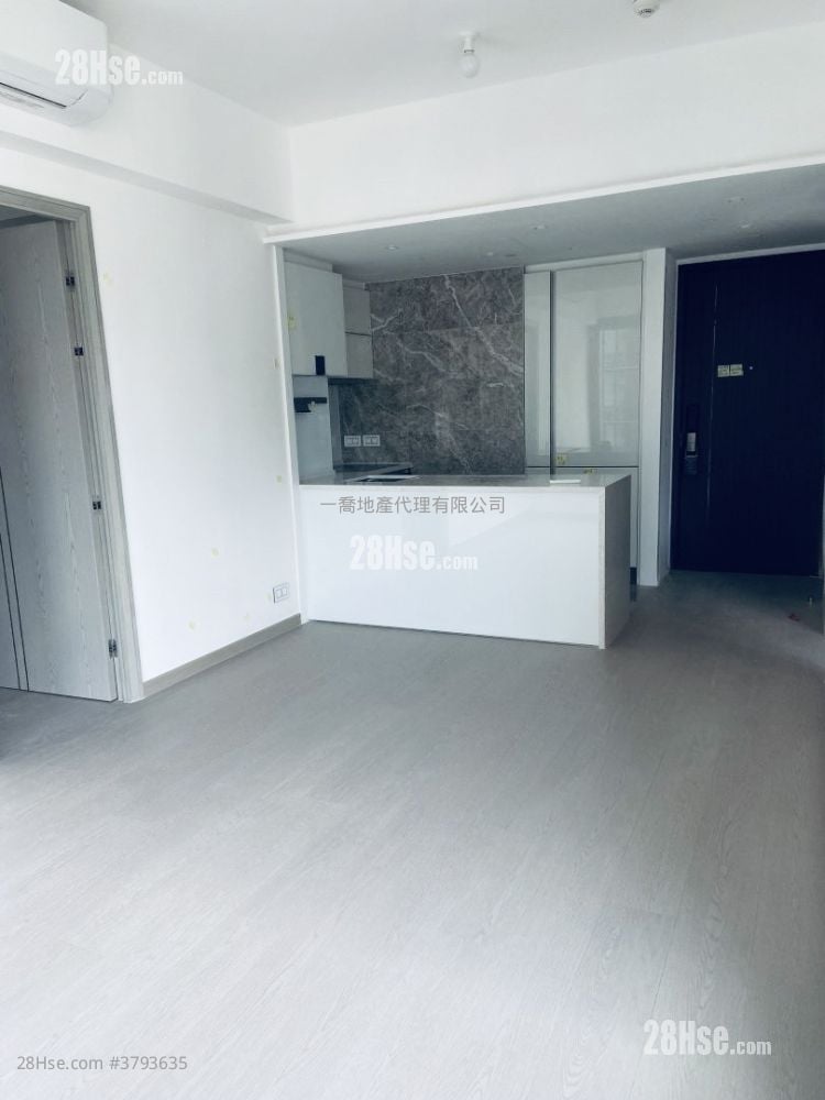 The Southside Rental 2 Bedrooms , 2 Bathrooms 538 ft²