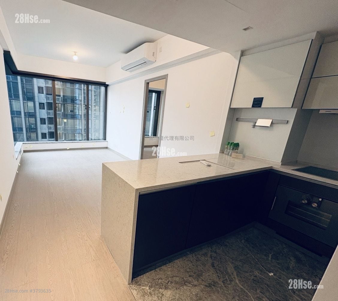 The Southside Rental 2 Bedrooms , 2 Bathrooms 538 ft²