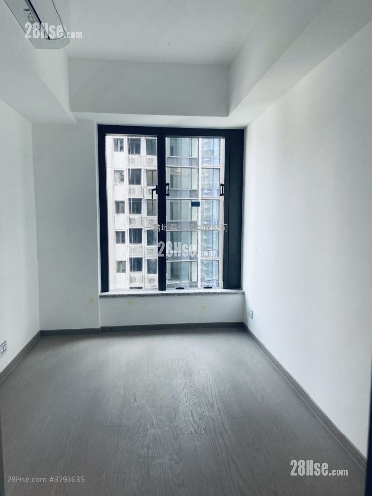 The Southside Rental 2 Bedrooms , 2 Bathrooms 538 ft²