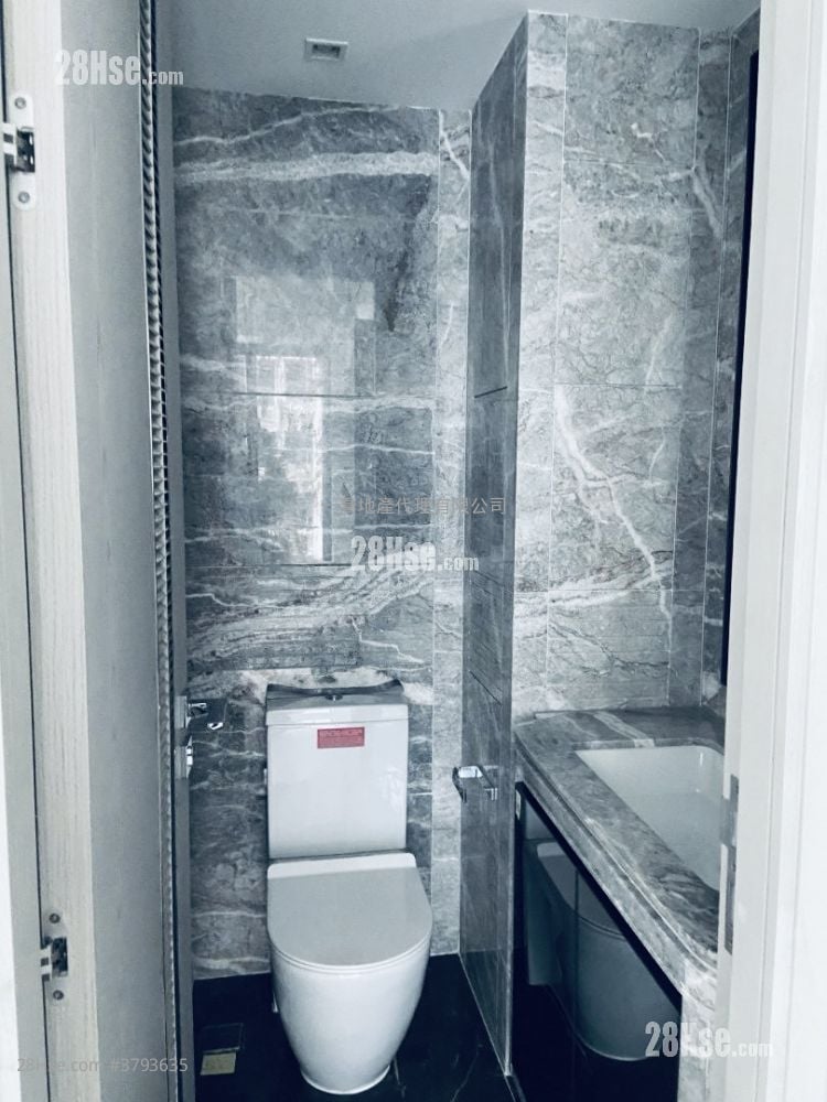 The Southside Rental 2 Bedrooms , 2 Bathrooms 538 ft²