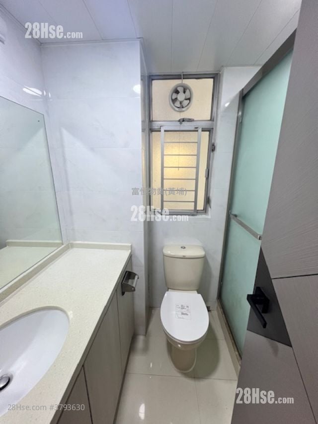 Whampoa Garden Rental 3 Bedrooms , 2 Bathrooms 639 ft²