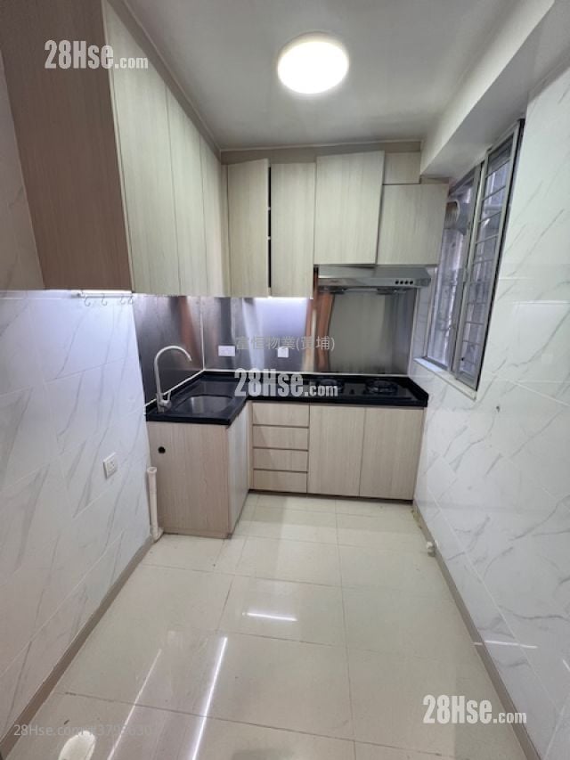 Whampoa Garden Rental 3 Bedrooms , 2 Bathrooms 639 ft²