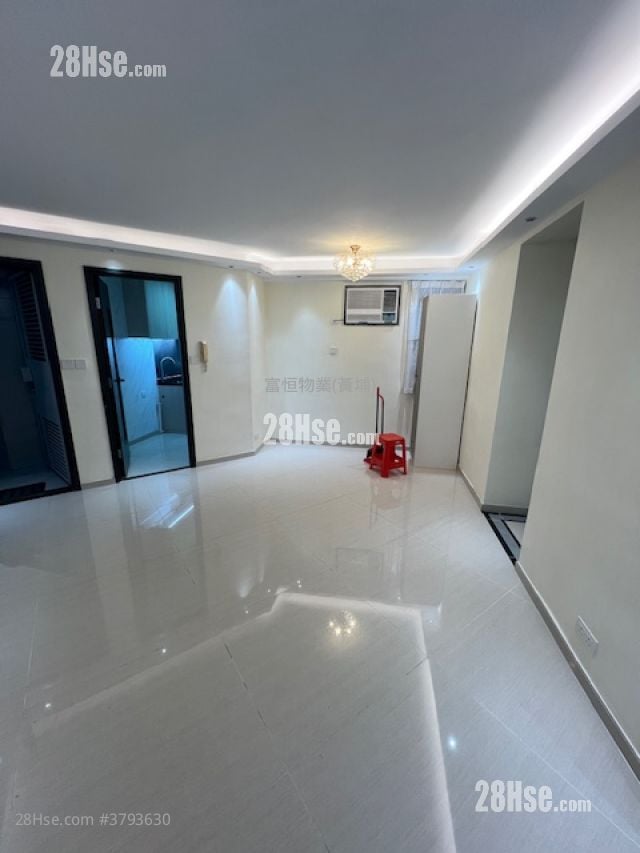 Whampoa Garden Rental 3 Bedrooms , 2 Bathrooms 639 ft²