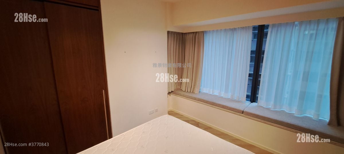 Fleur Pavilia Rental 1 Bedroom , 1 Bathroom 570 ft²