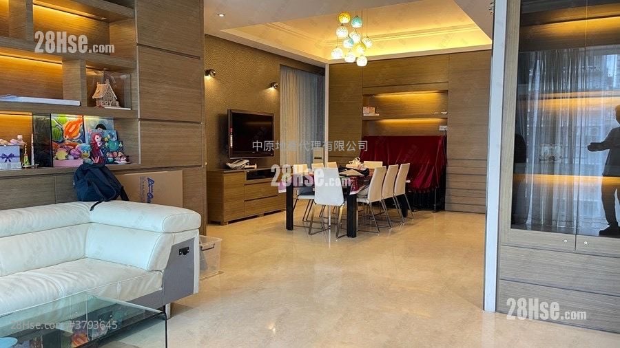 龙苑 售盘 5+ 房 2,152 平方尺