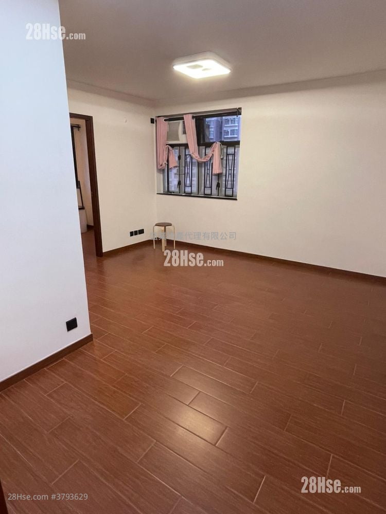 荃湾中心 租盘 2 房 , 1 浴室 377 平方尺