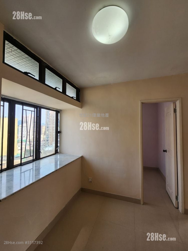 山景阁 售盘 2 房 319 平方尺