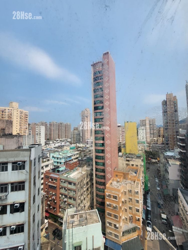 山景阁 售盘 2 房 319 平方尺