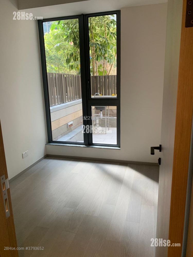 Ontolo Sell 2 Bedrooms , 2 Bathrooms 545 ft²