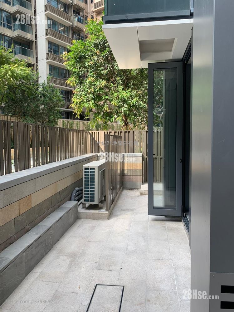 Ontolo Sell 2 Bedrooms , 2 Bathrooms 545 ft²