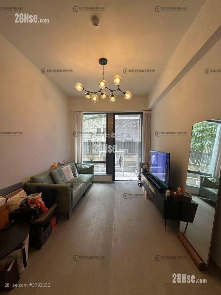 Ontolo Sell 2 Bedrooms , 2 Bathrooms 545 ft²