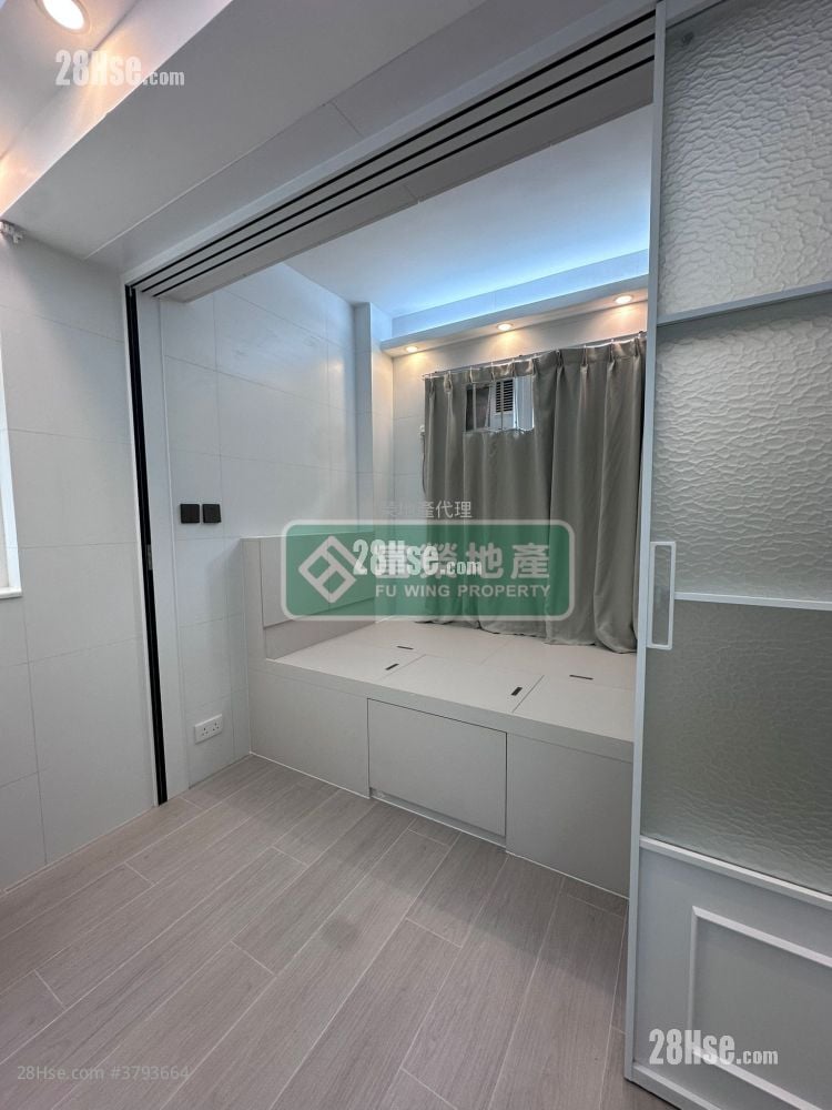 四海大厦 租盘 1 房 , 1 浴室 180 平方尺