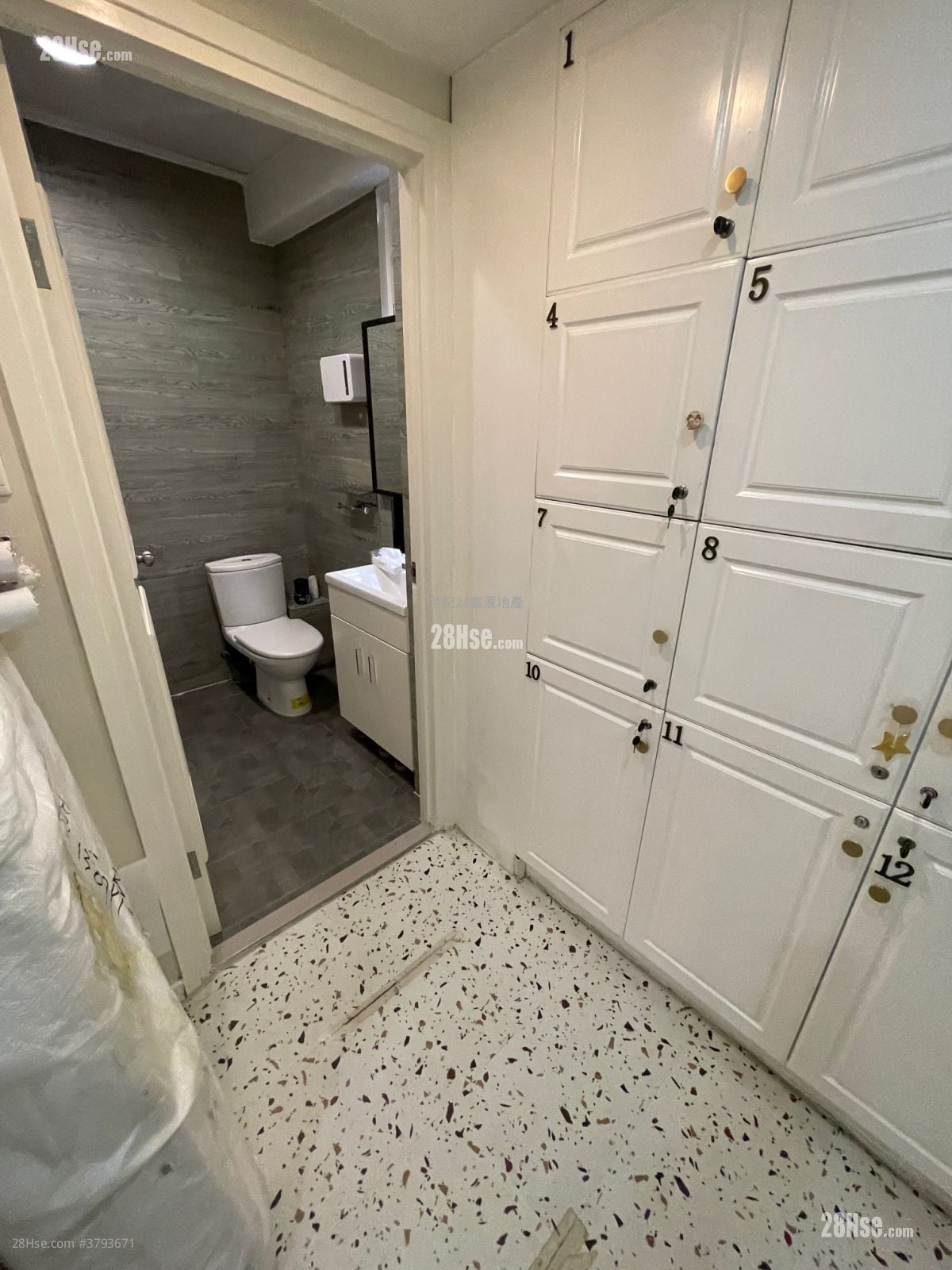 太兴商业大厦 租盘 5+ 房