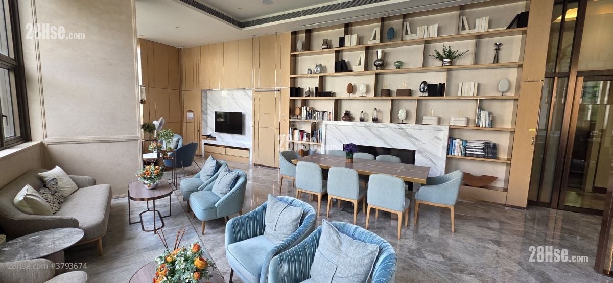 Madison Park Sell 2 Bedrooms , 1 Bathroom 438 ft²