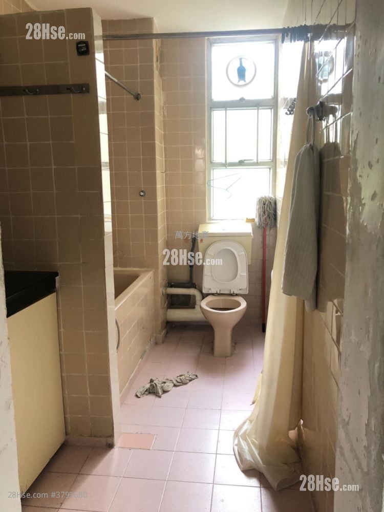 锦英苑 售盘 3 房 , 1 浴室 645 平方尺