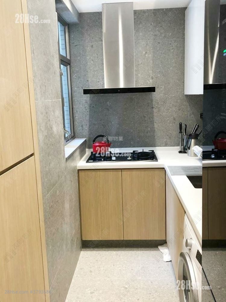 擎天半岛 售盘 2 房 , 2 浴室 808 平方尺