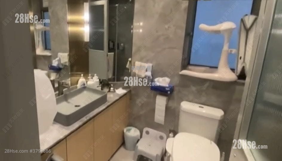 擎天半岛 售盘 2 房 , 2 浴室 808 平方尺