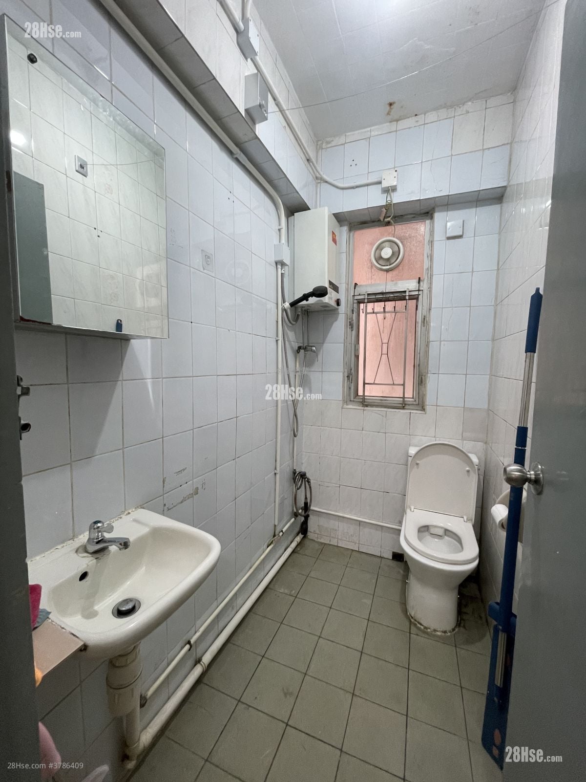 福安大厦 租盘 2 房 , 1 浴室 319 平方尺