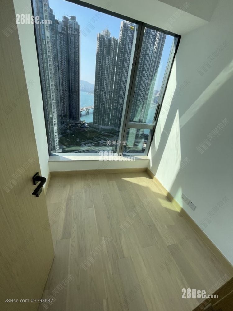 MONTARA 售盘 2 房 561 平方尺