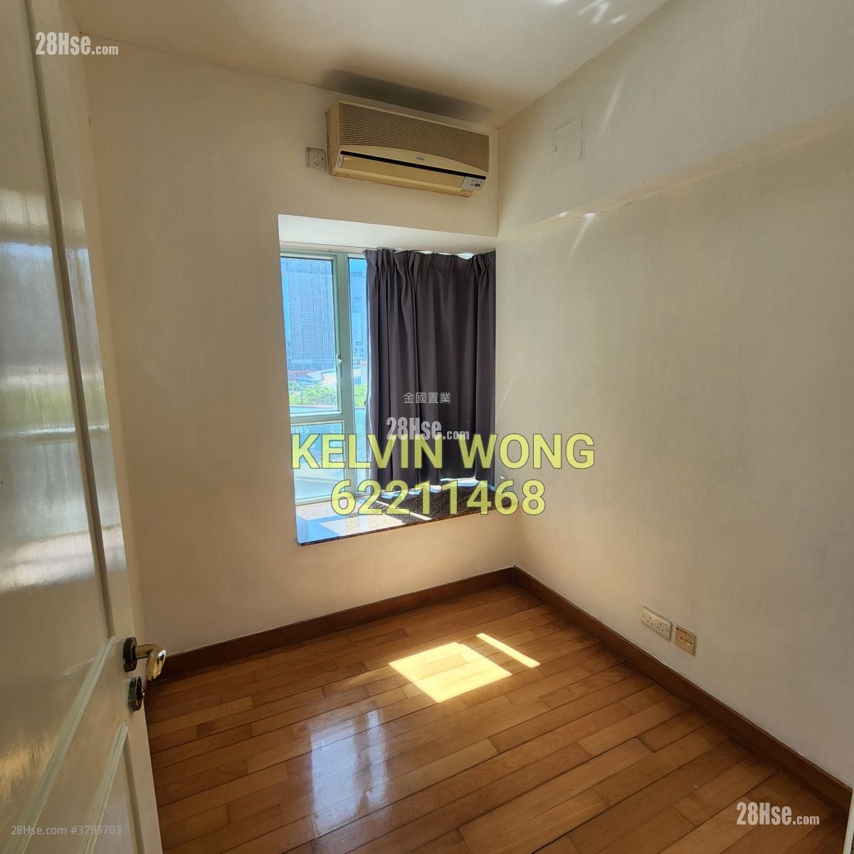 The Victoria Towers Sell 2 Bedrooms , 1 Bathroom 457 ft²