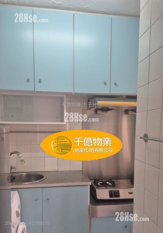 June Garden Rental 2 Bedrooms 357 ft²