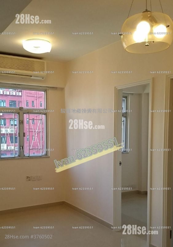 Kam Fai Building Sell 2 Bedrooms , 1 Bathroom 302 ft²