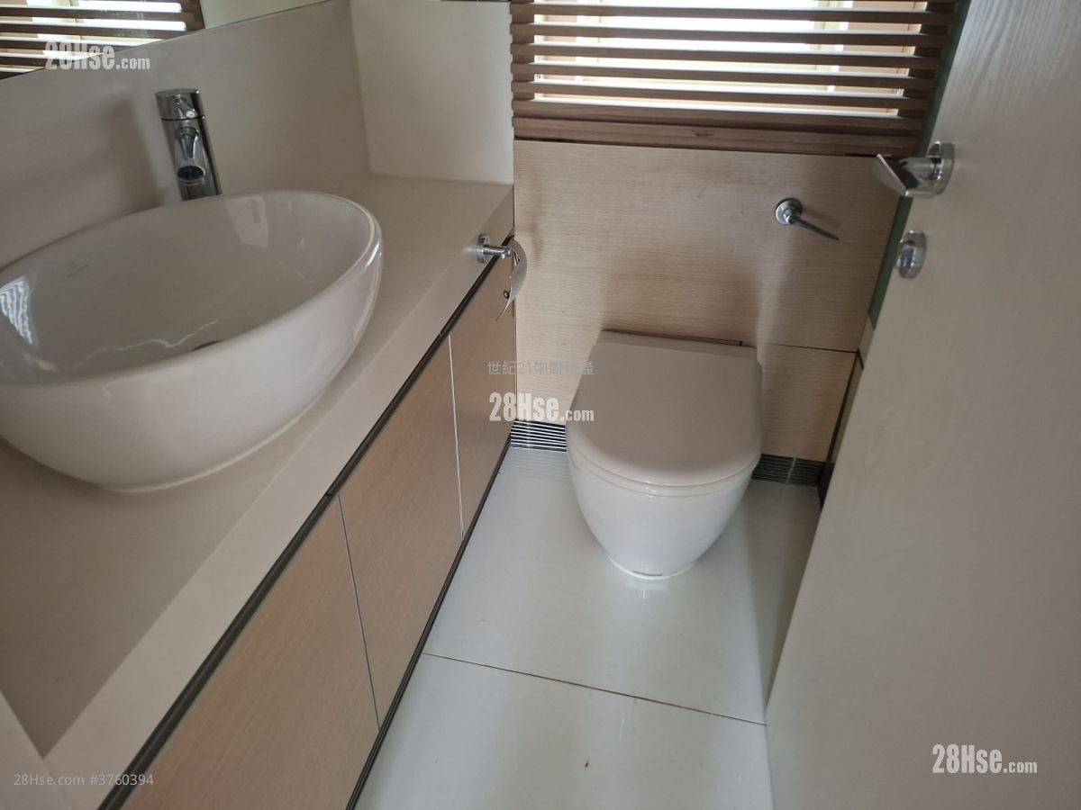 聚贤居 售盘 3 房 , 1 浴室 773 平方尺