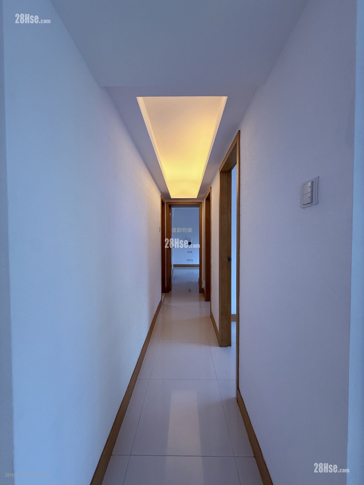 Parc Regal Rental 3 Bedrooms , 2 Bathrooms 789 ft²